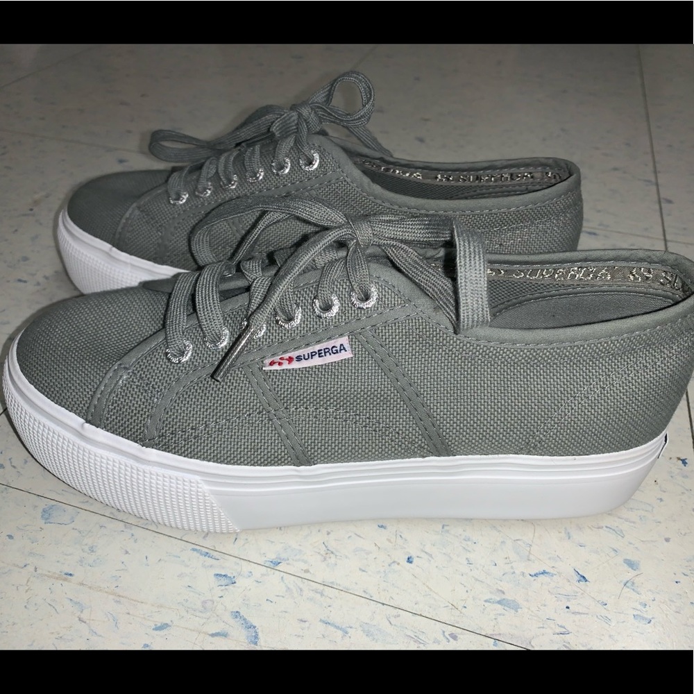 Superga Women’s 2790 Platform Sneaker (Grey)